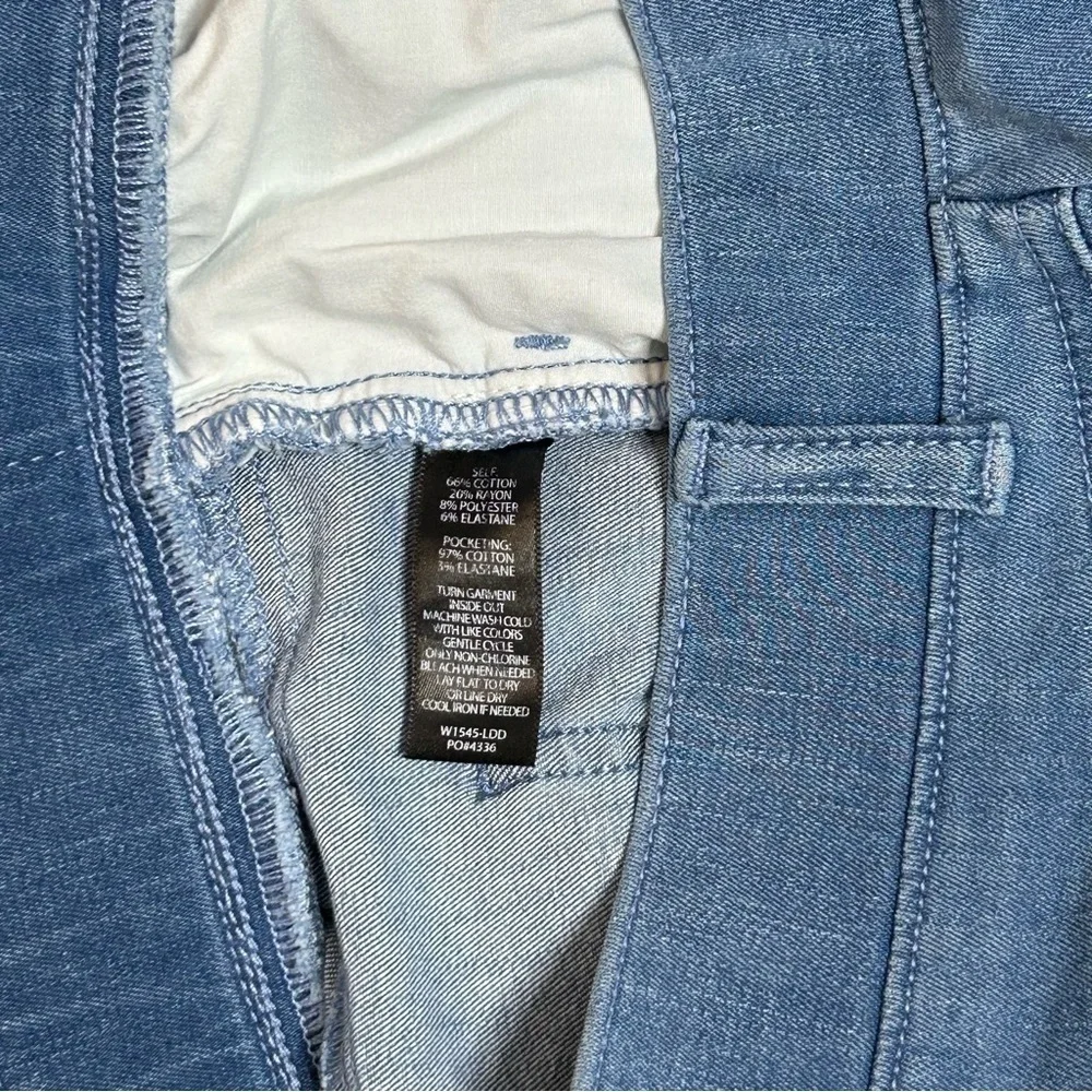 BETABRAND Denim blue jeans Pull on Skinny leg 4 pocket Stretchy Size Large